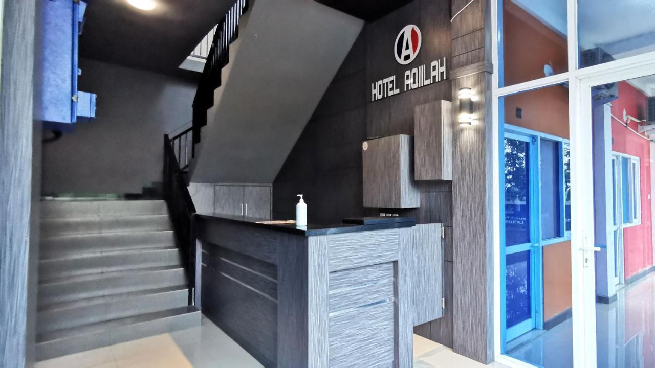 Hotel Aqiilah Syariah Lamongan Exterior foto